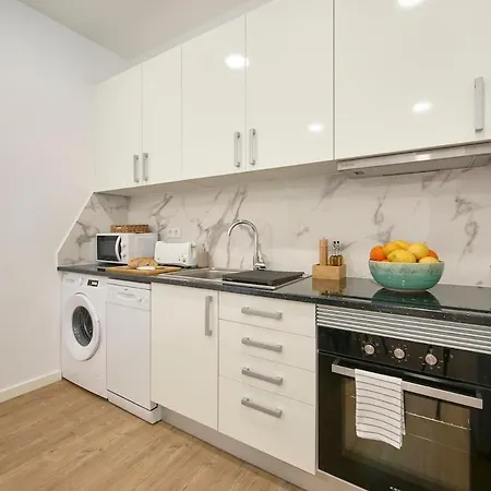 Apartman Beachside Group Paradise Apts, By Timecooler *