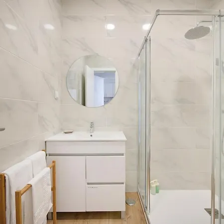 Beachside Group Paradise Apts, By Timecooler Apartman Costa de Caparica