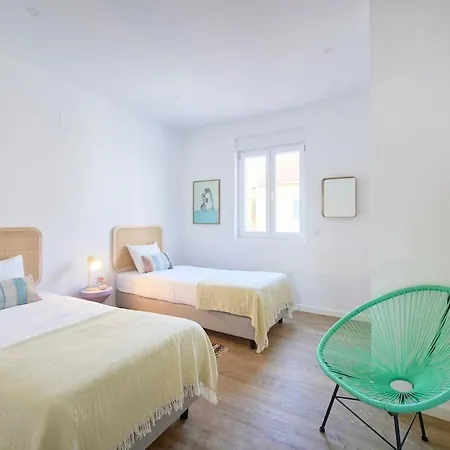 Apartman Beachside Group Paradise Apts, By Timecooler