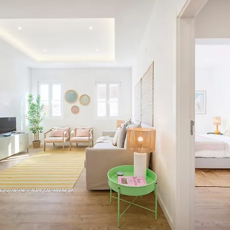 Apartment Beachside Group Paradise Apts, By Timecooler *