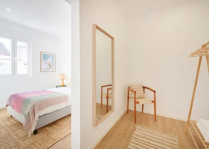 Beachside Group Paradise Apts, By Timecooler * Costa de Caparica