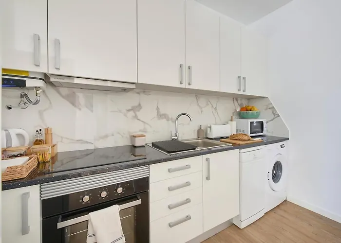 Beachside Group Paradise Apts, By Timecooler Διαμέρισμα *