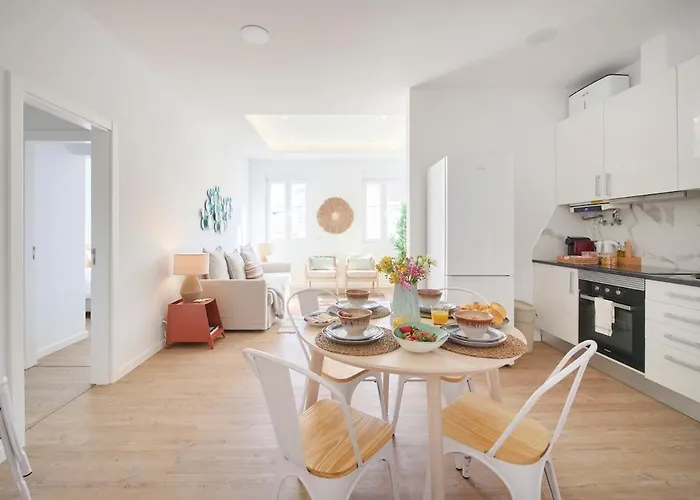 Beachside Group Paradise Apts, By Timecooler Διαμέρισμα *